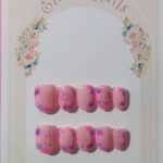 Press on nails