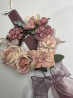 Λαμπάδα ξύλινο στεφάνι με λουλούδια