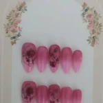 Press on nails