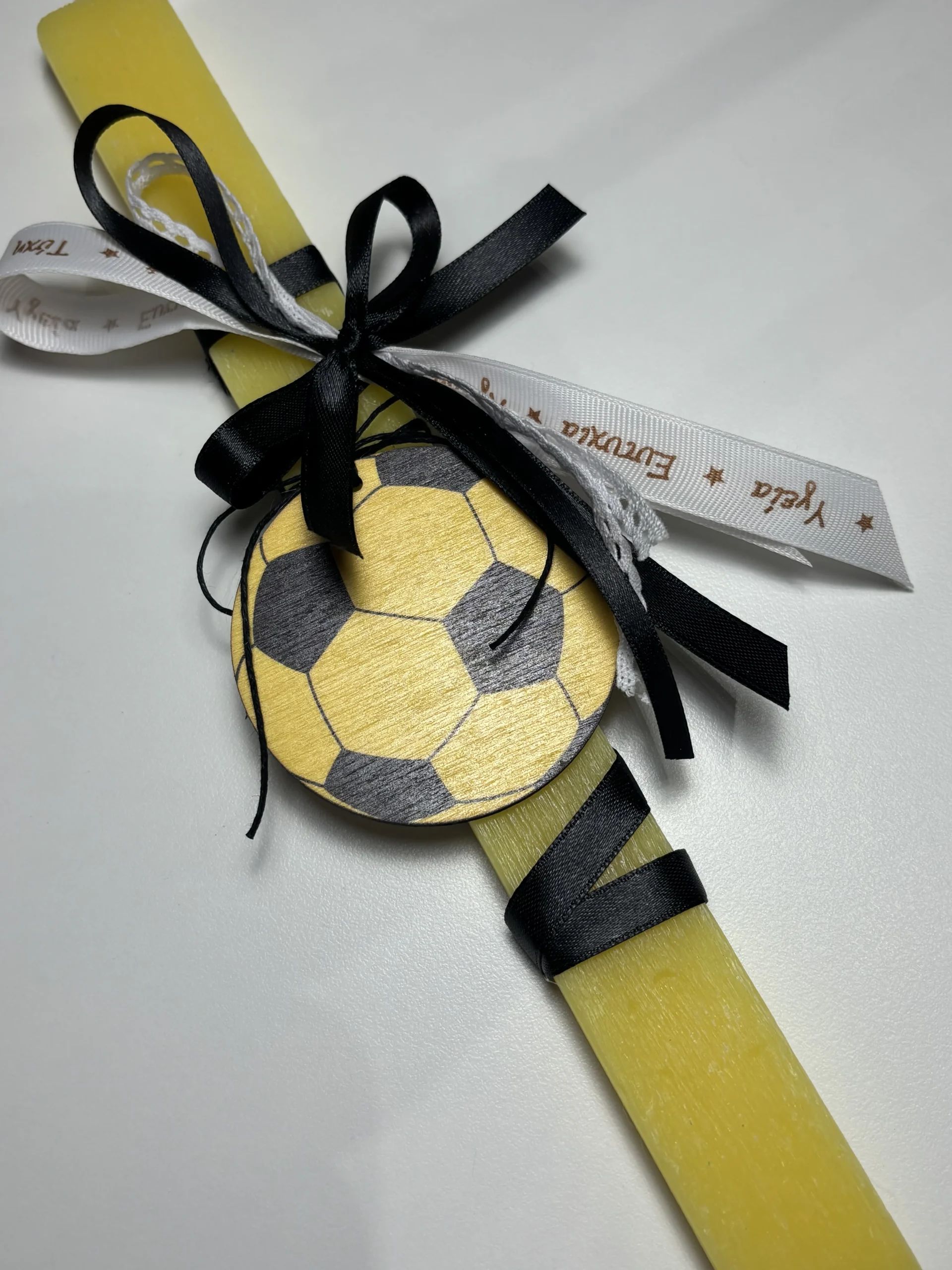 IMG_0361 Λαμπάδα κίτρινη μπάλα ποδόσφαιρου - Image 1