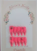 Press on nails