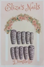 Press on nails