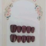 Press on nails