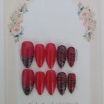 Press on nails